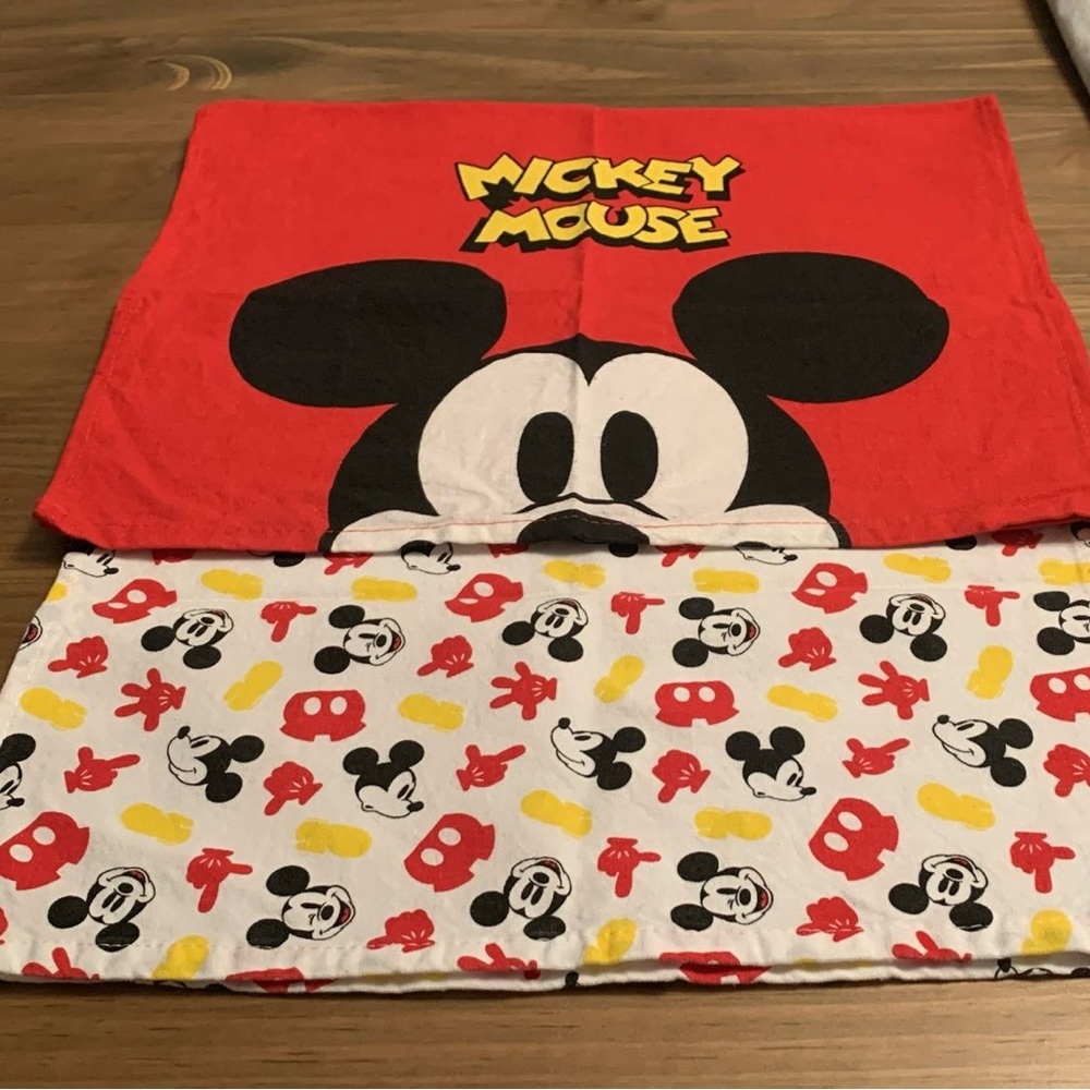 Disney Tea Towels - Picture 2 of 3